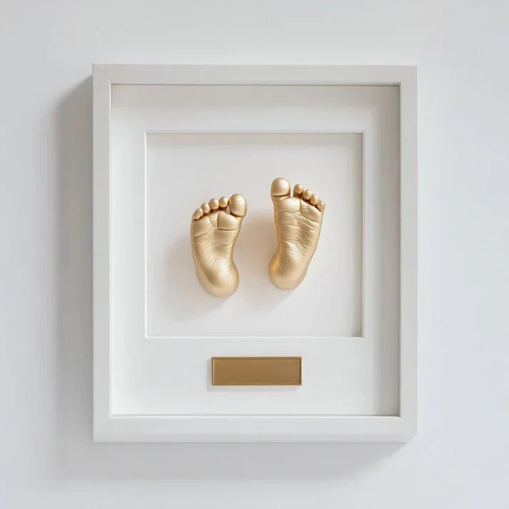 SculpKit™  DIY casting kit - preserve the delicate hand of your newborn