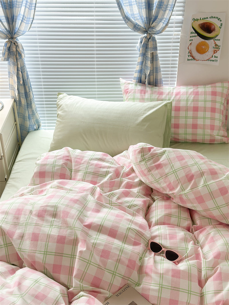 Danish Pastel Plaid Bedding Set