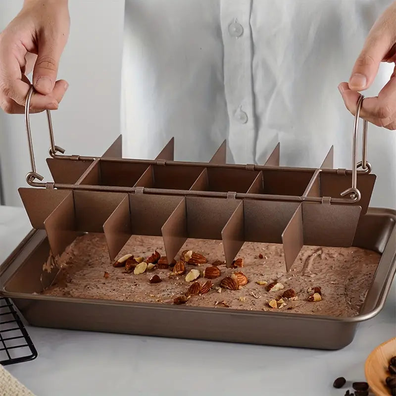 Brisé Non-Stick Brownie Pan