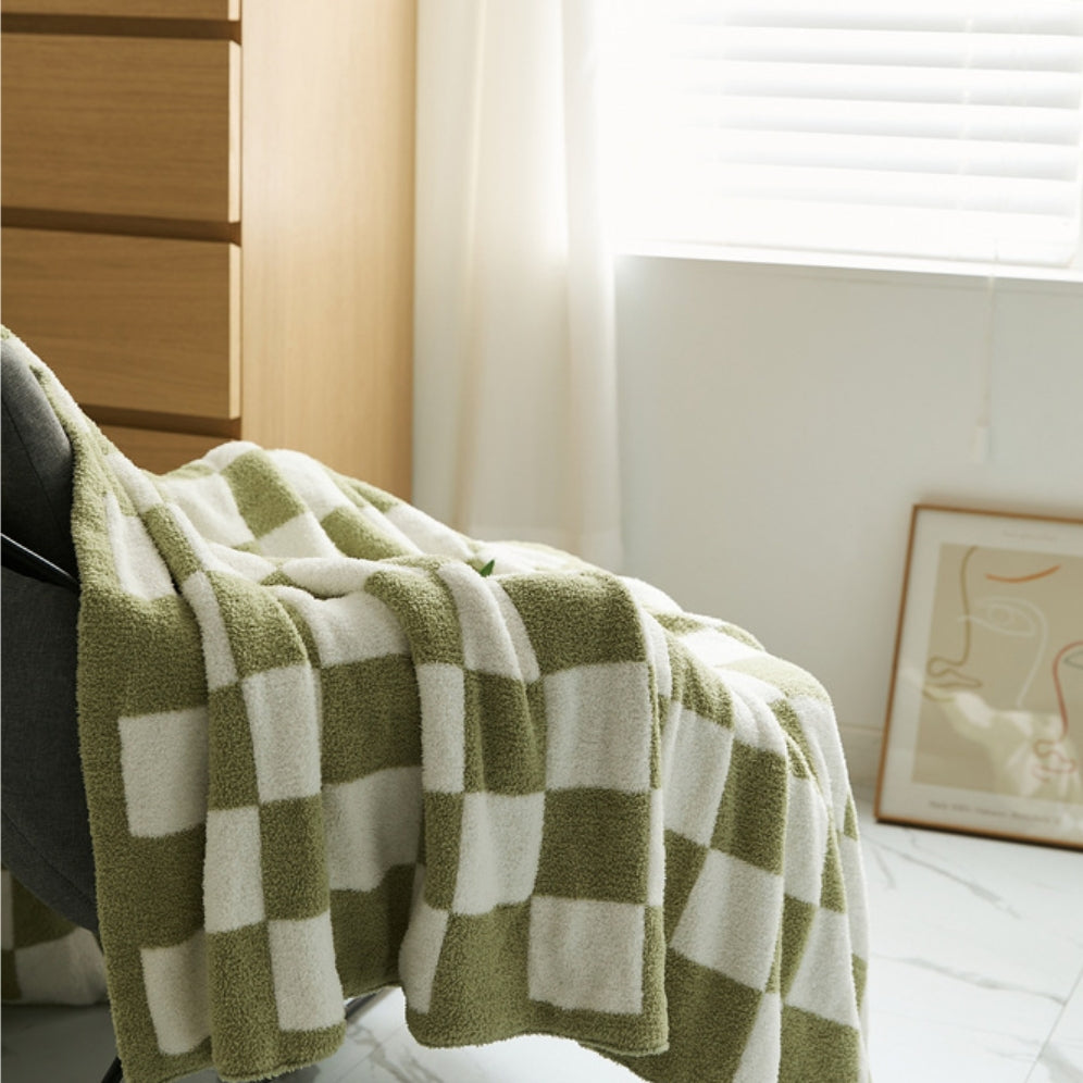 Checkerboard Cozy Knit Throw Blanket