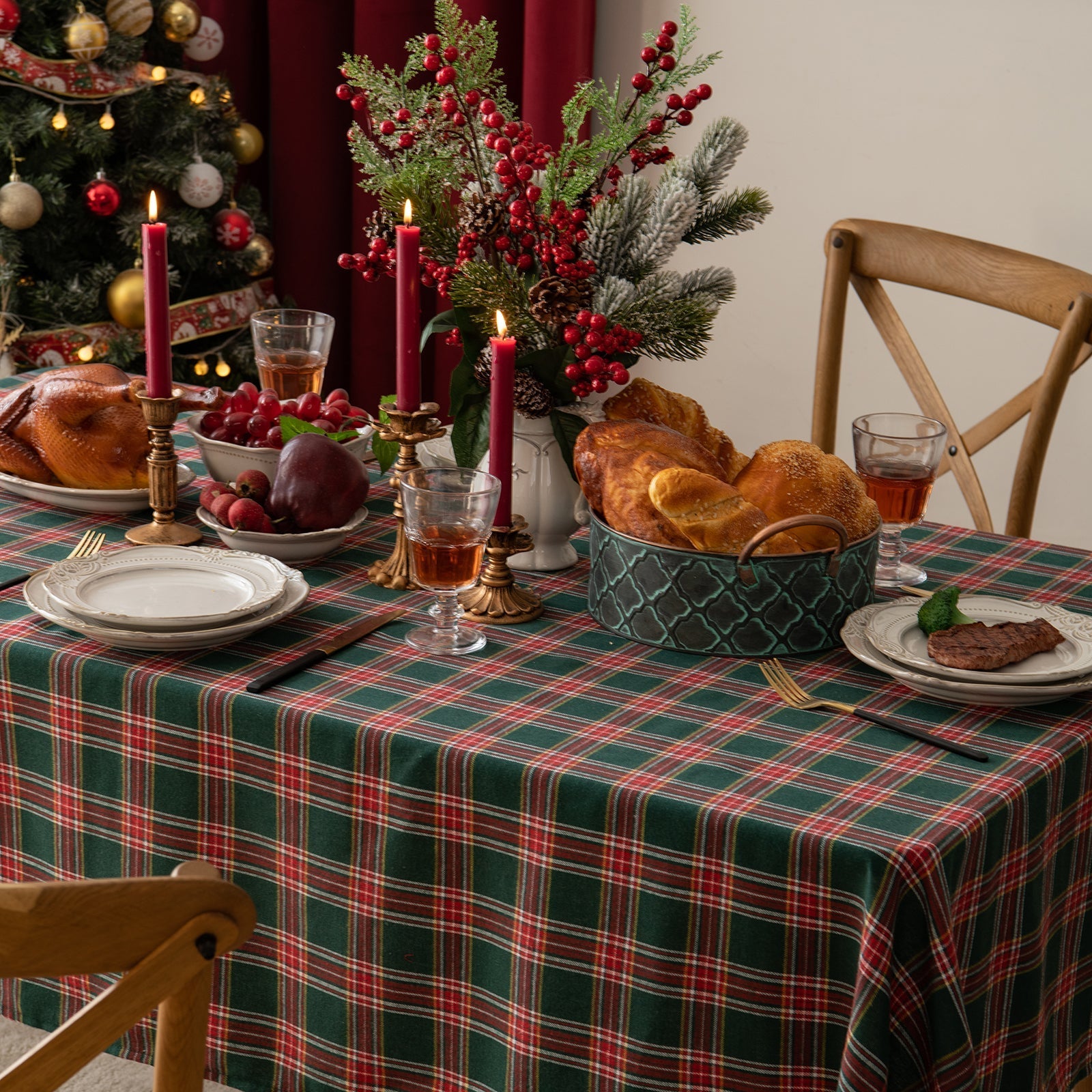 Christmas Party Traditional Scottish Tartan Squares Tablecloth