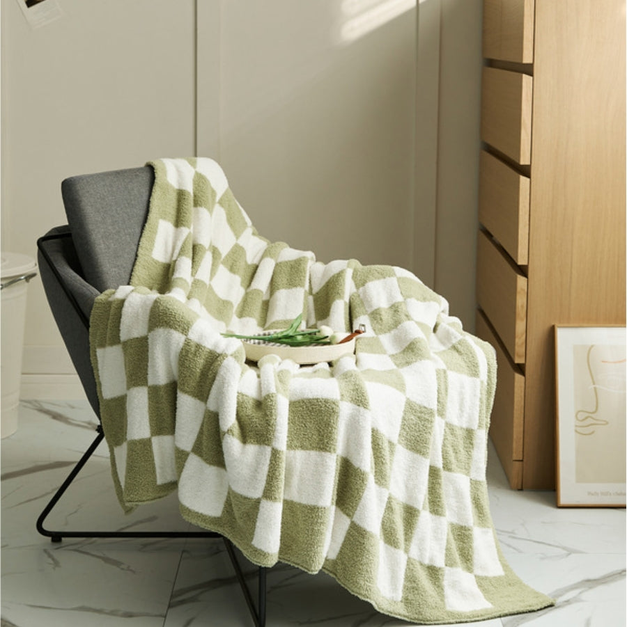 Checkerboard Cozy Knit Throw Blanket