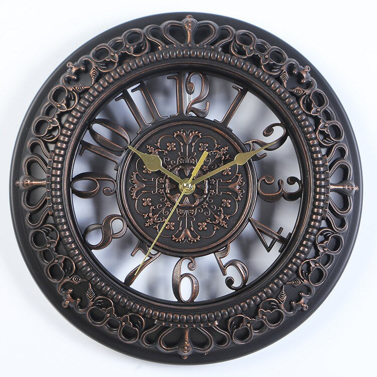 Antique Elegance Wall Clock - Bring a touch of history into your interior!