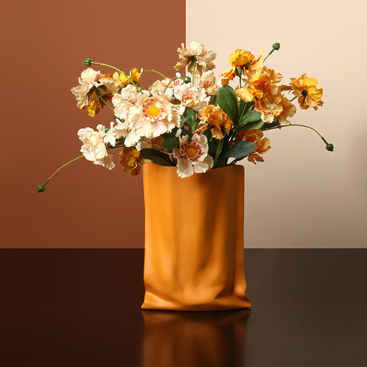 Volia Ceramic Table Vase