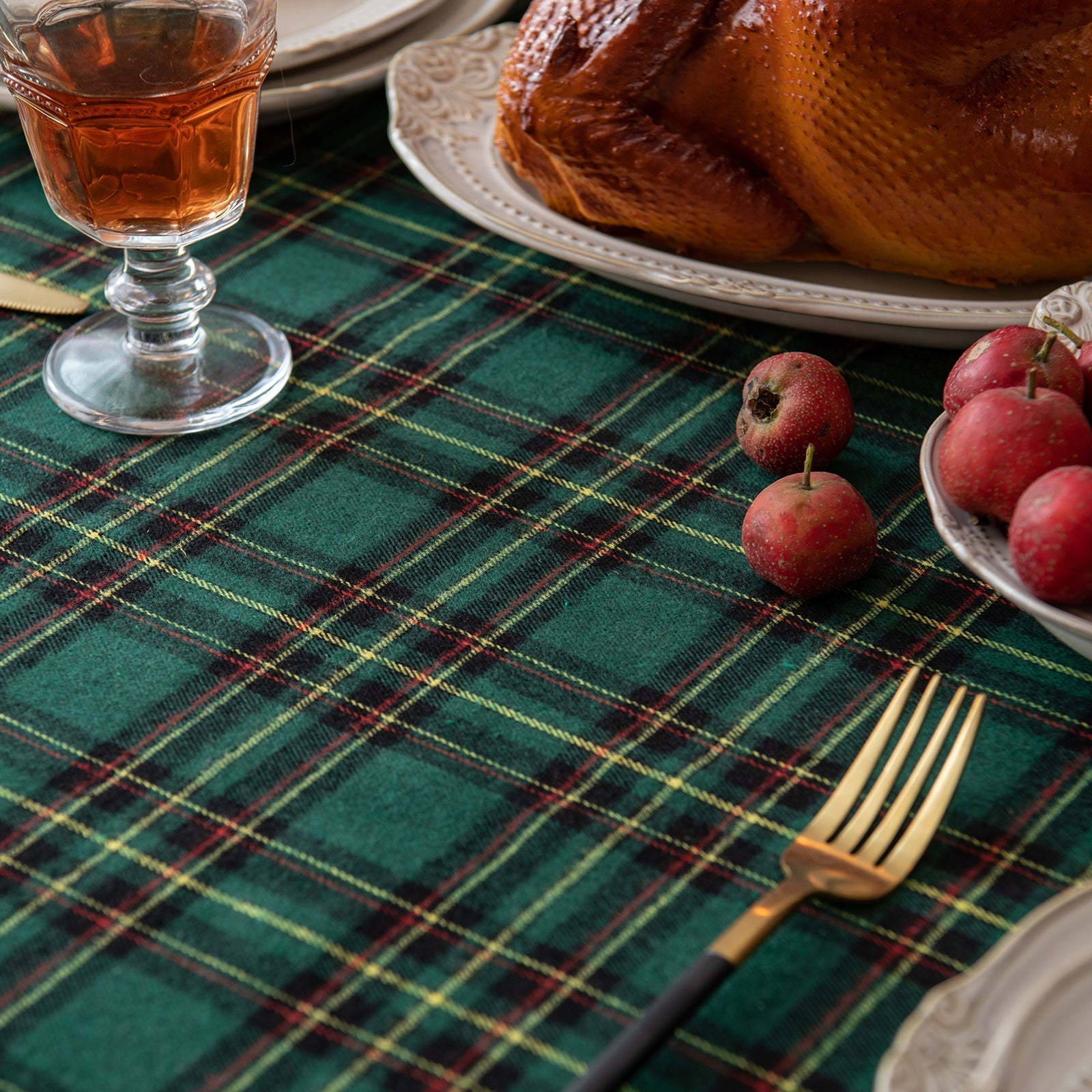 Christmas Party Traditional Scottish Tartan Squares Tablecloth