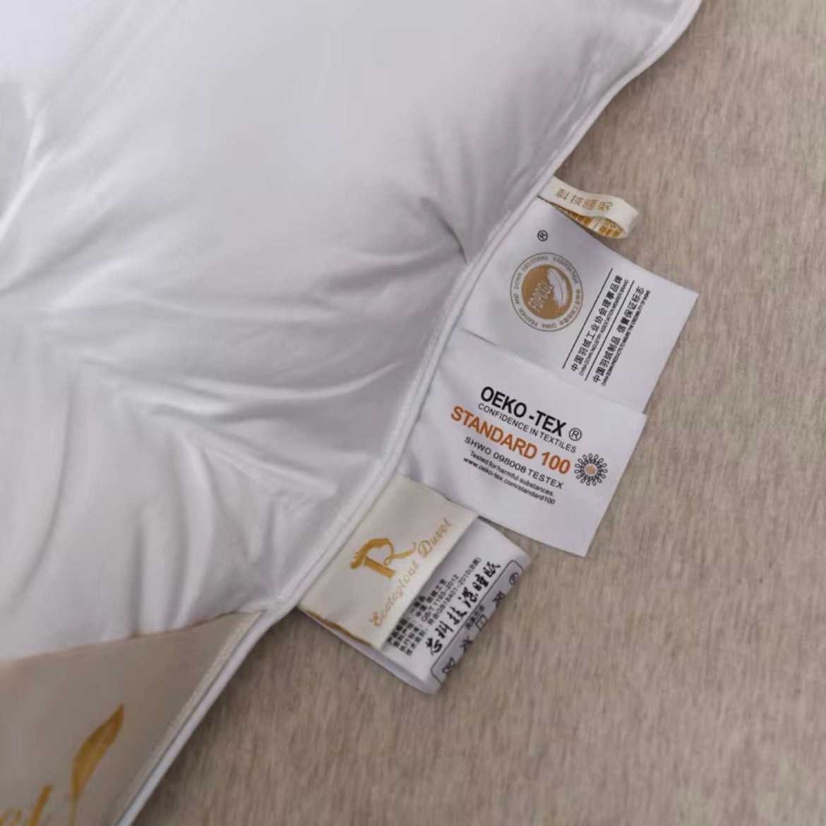 Splendore White Goose Down Comforter