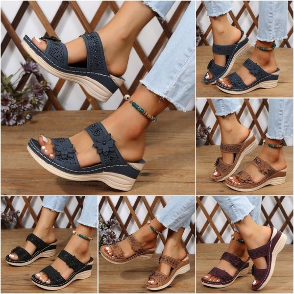 Donas Orthopedic Sandals