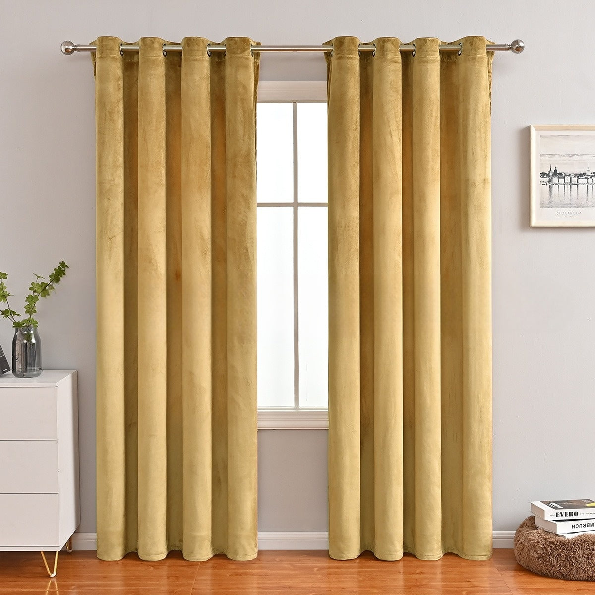 SleekVelvet - Modern Velor Curtains, Plain and Thermal for Maximum Comfort