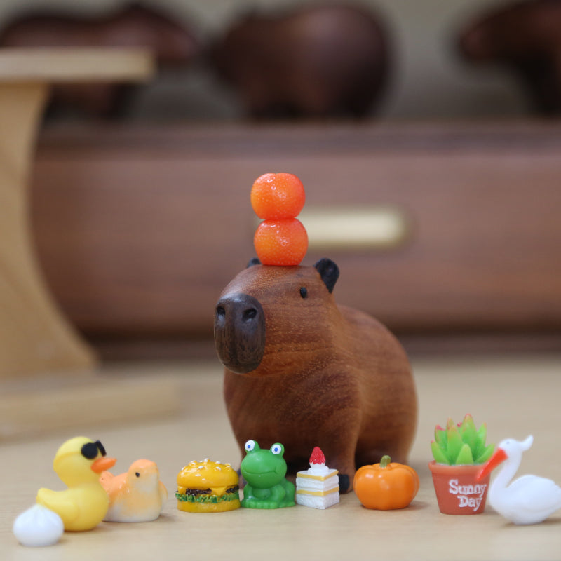 Adorable Capybara and Oranges Wooden Ornament – Limited Edition Home Decor