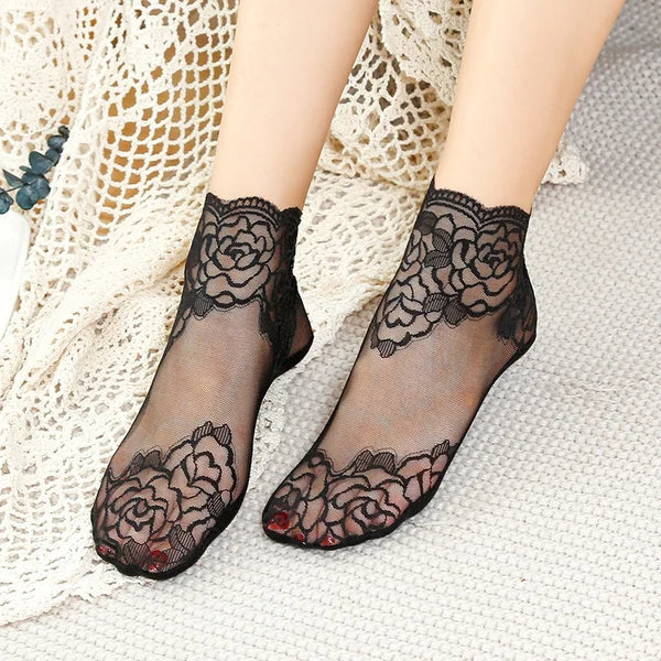 Yasmin Fashion Rose Lace Socks