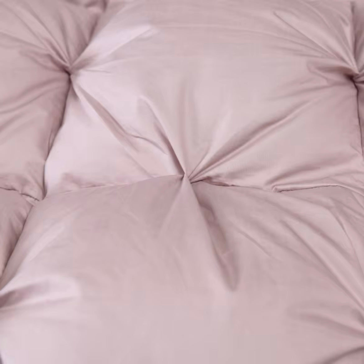 Splendore Lilac Goose Down Comforter