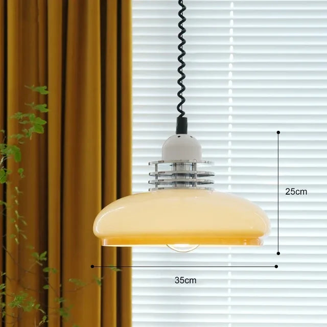 StudyStream - Bauhaus Lamp