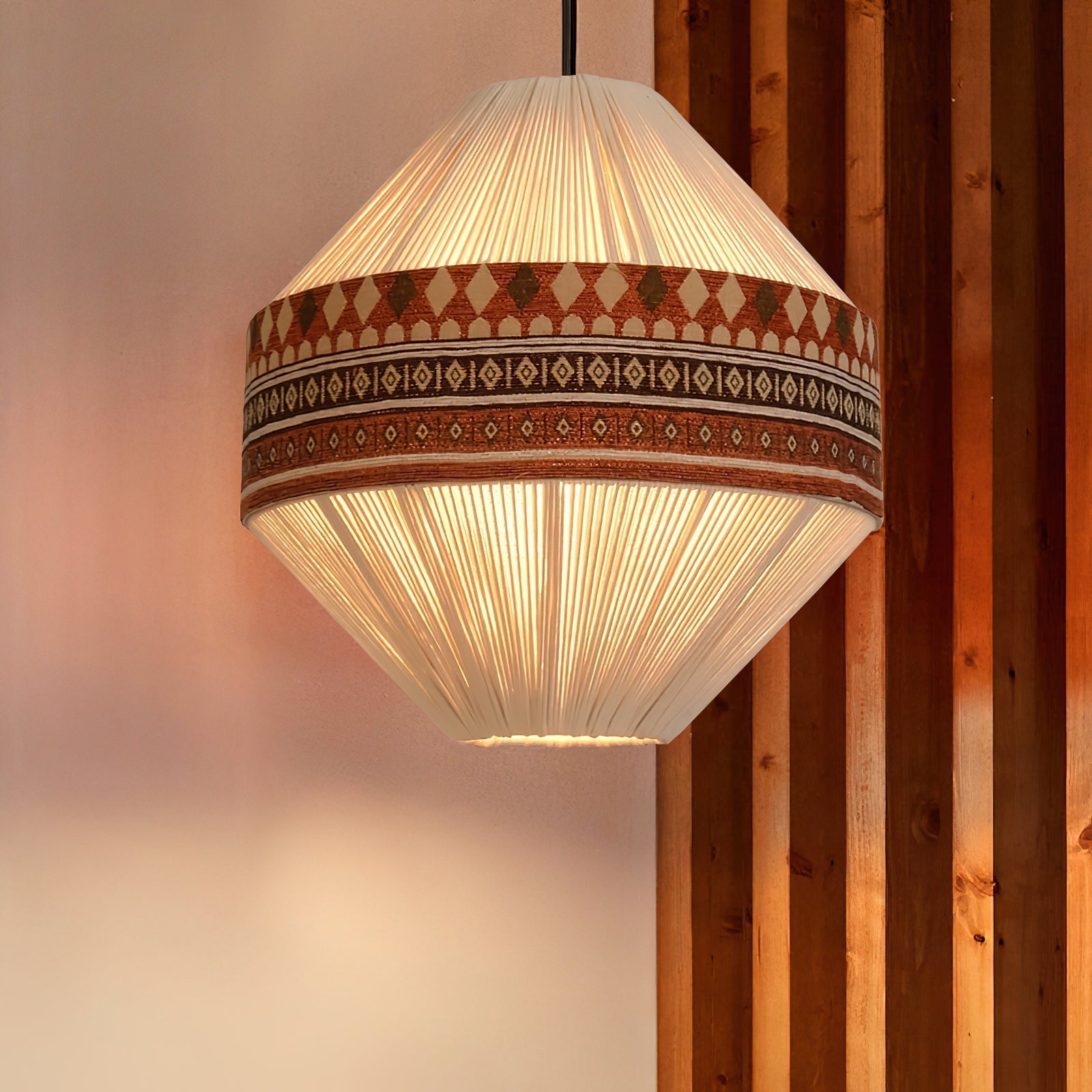 Bohemian – Pendant lamp with fringes