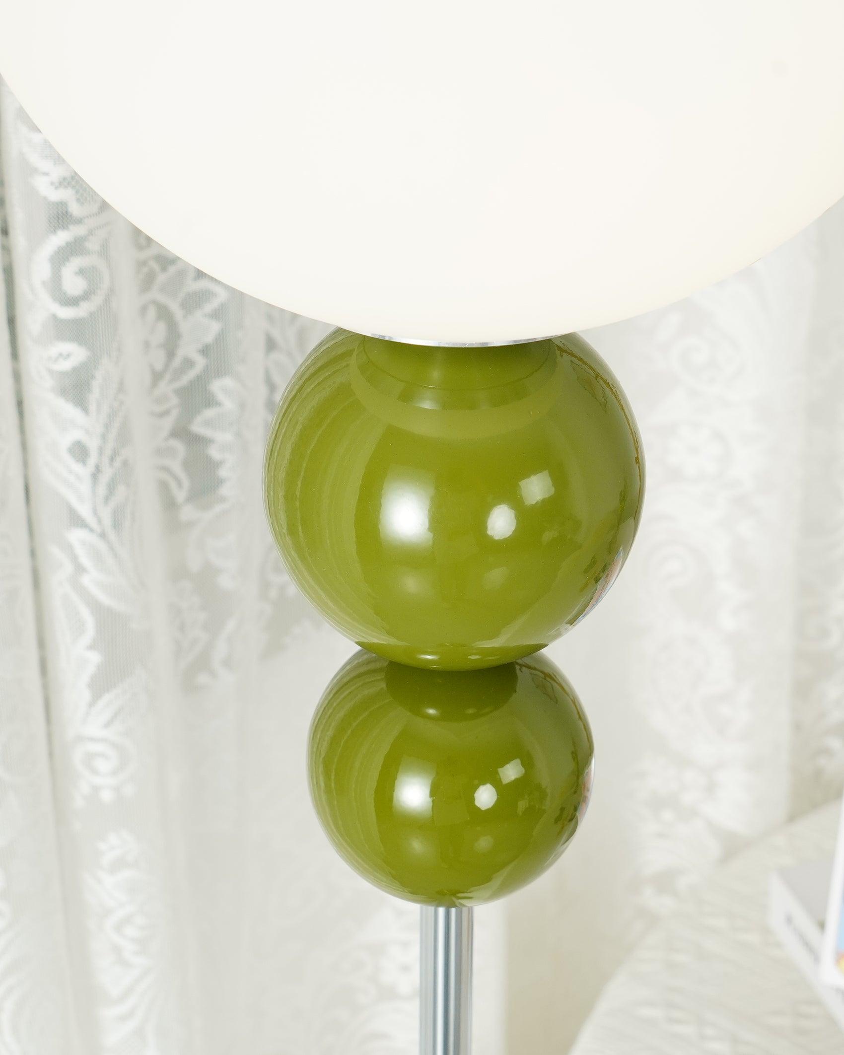 Clavel floor lamp