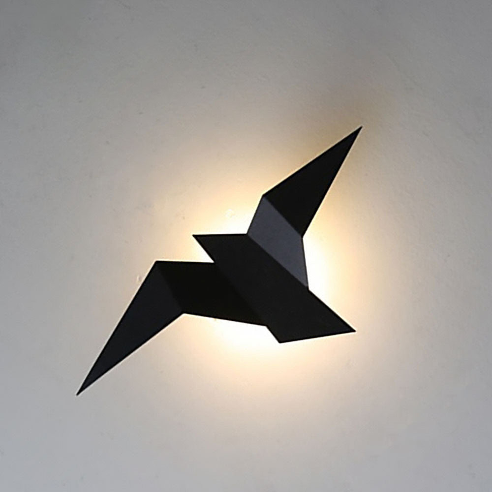 Creative Iron Wall Light in the Shape of a Bird