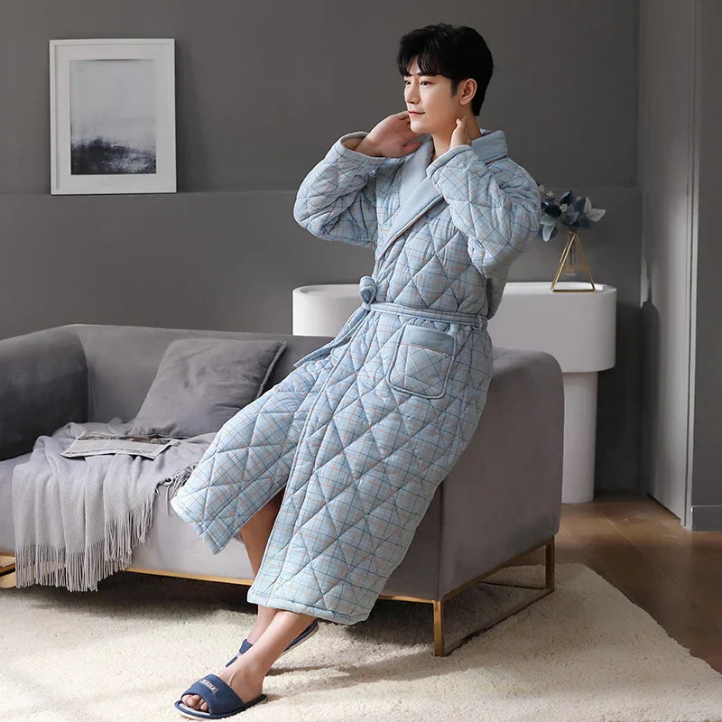 CozyLayer – Winter Bathrobe with 3 Layers