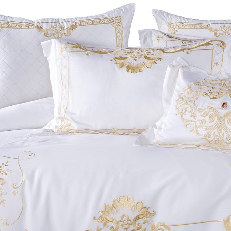 DeLuxxe White Egyptian Cotton Embroidery Bedding Set