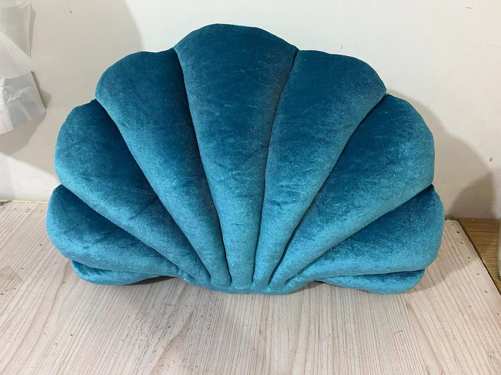 Sea Shell Velvet Throw Pillow