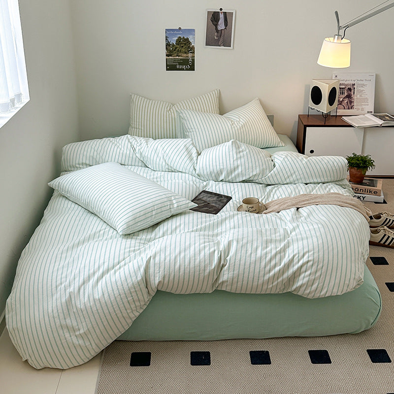 Scandinavian Retro Stripes Bedding Set