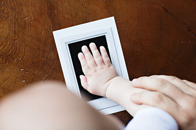 Baby Handprint Kit™ - A unique memory from your baby - handprint kit