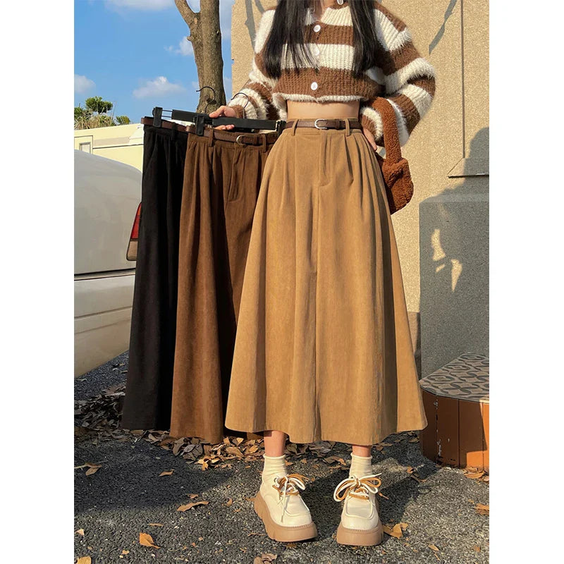 Via's Vintage High-Waist Corduroy Midi Skirt - Effortlessly Chic for Every Occasion