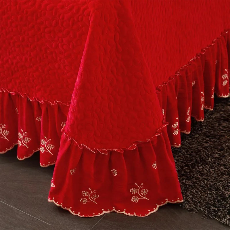 Cardinal Romance Bedding