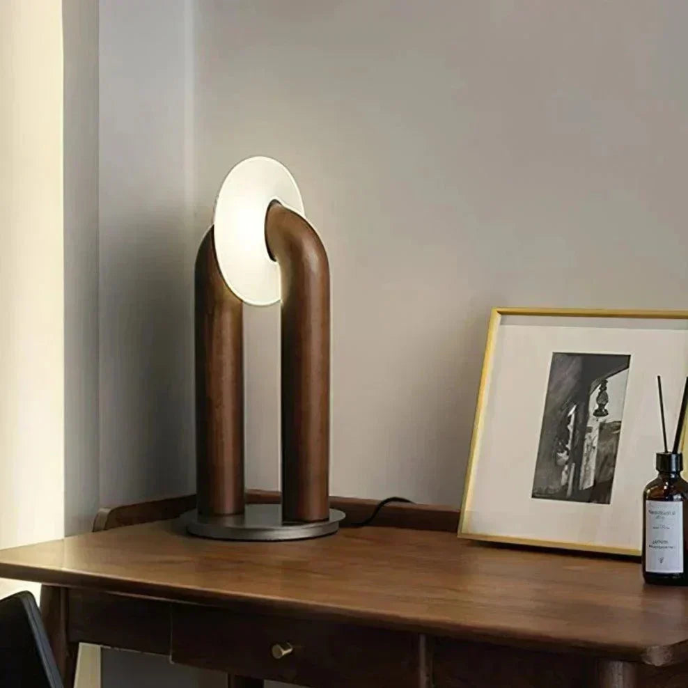 ArchedLight - Innovative table lamp