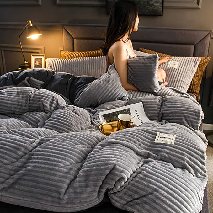 Vera - The coziest soft duvet winter blanket ever