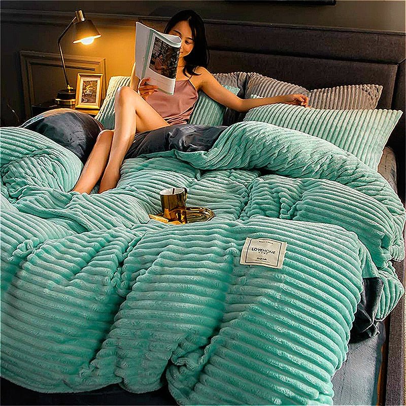 Vera - The coziest soft duvet winter blanket ever