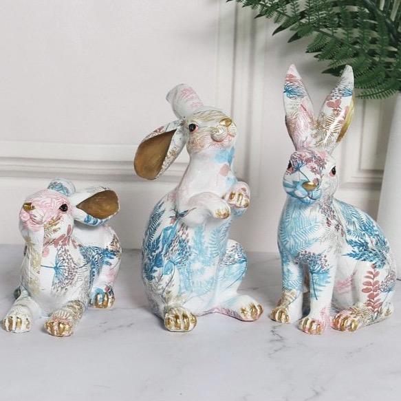 Betsey Rabbit Decor