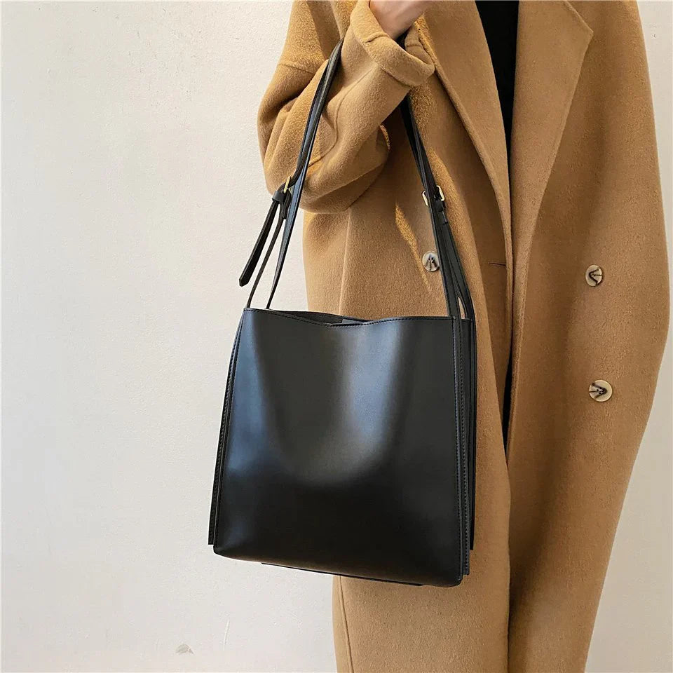 Vrimlo Vegan Leather Tote