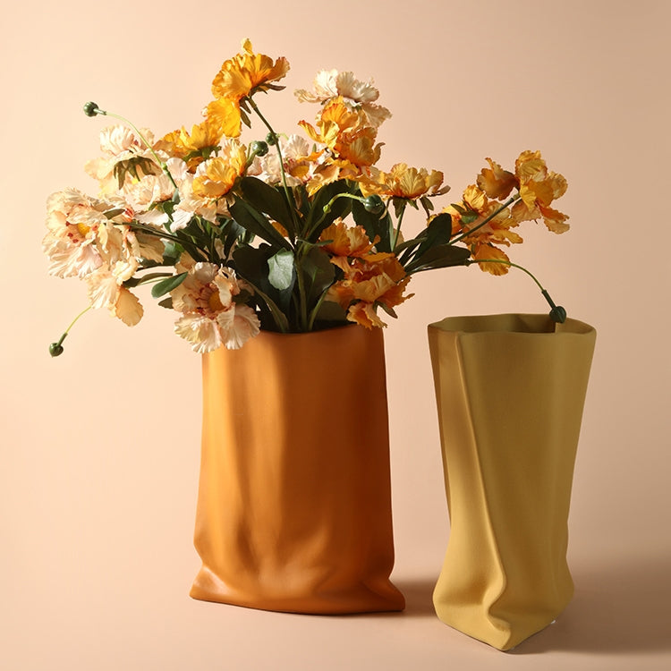 Volia Ceramic Table Vase