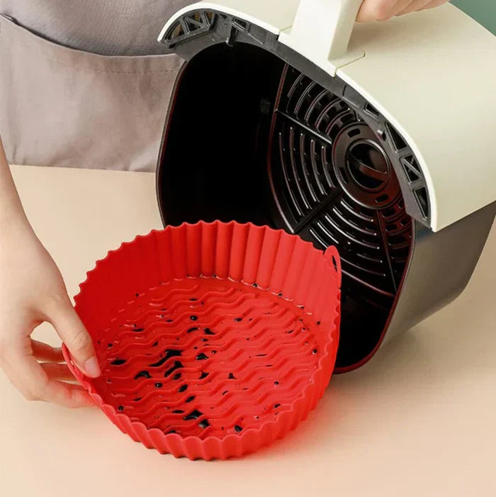 BakingTray™ -  prevents food or oil residue from sticking to your Airfryer