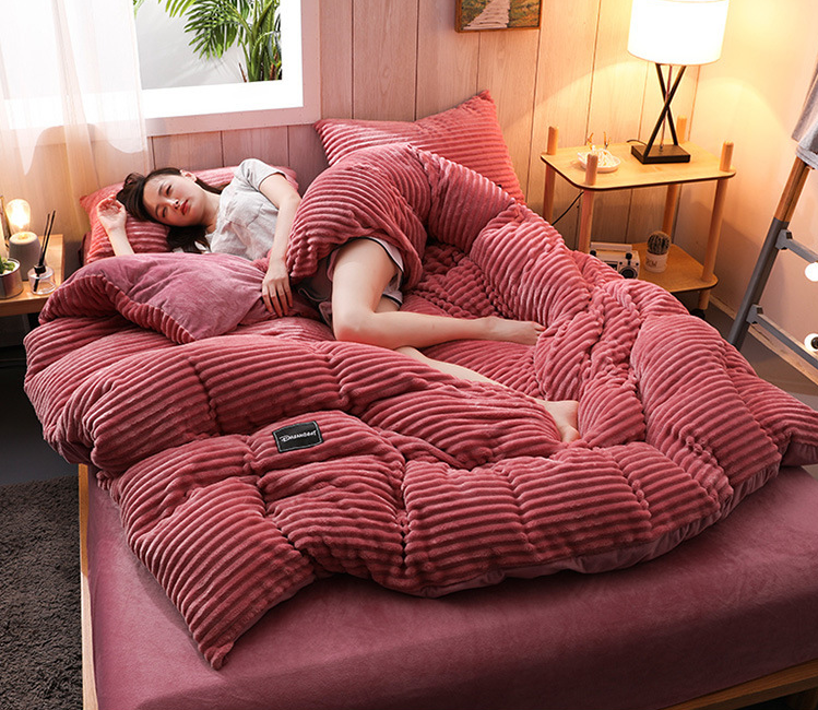 Vera - The coziest soft duvet winter blanket ever