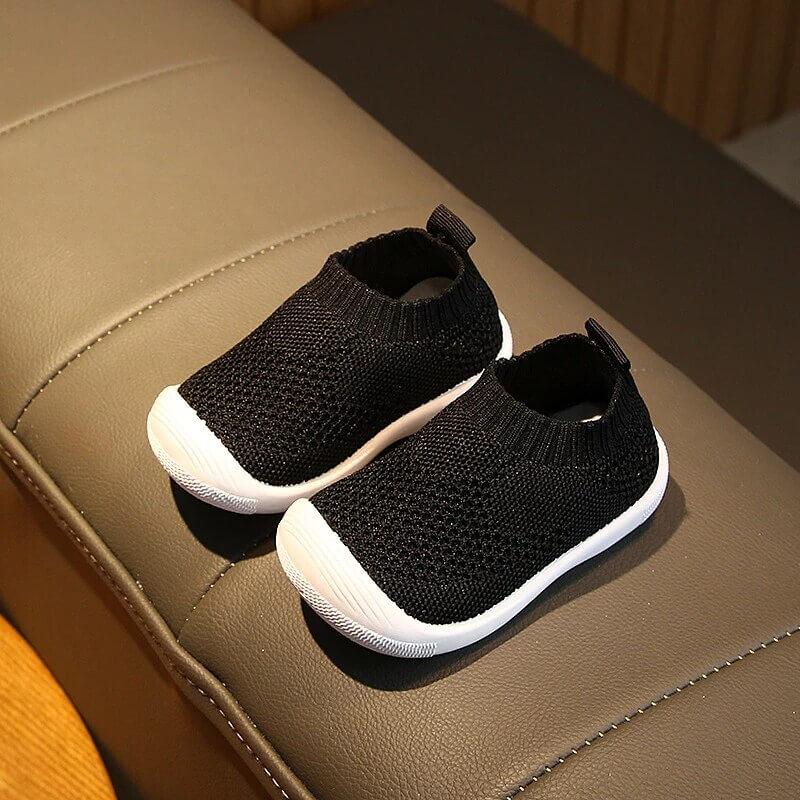 Breathable non-slip baby shoes