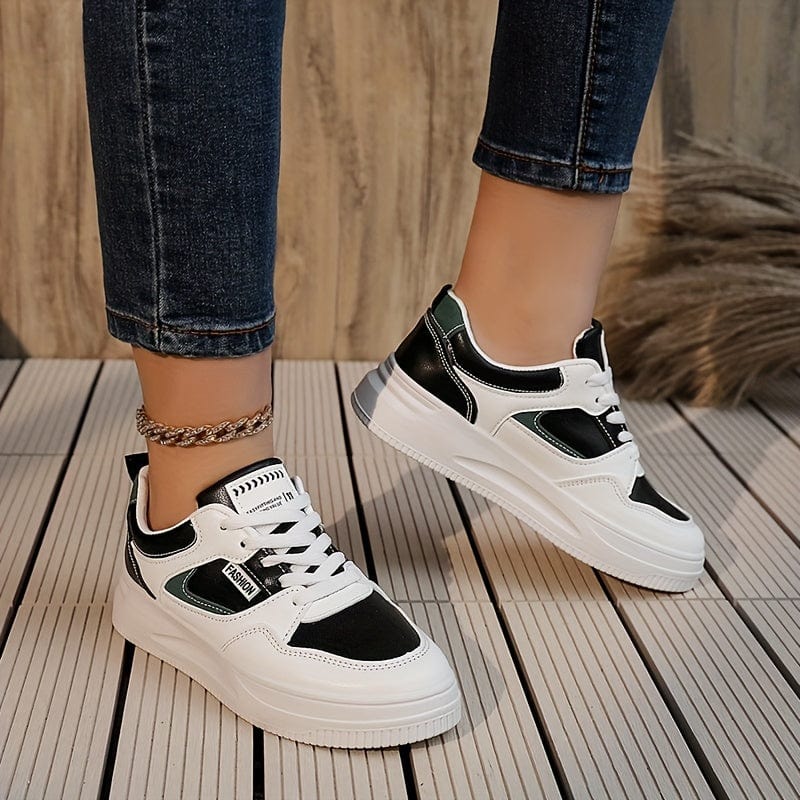 Comfortable casual sneakers Vogy