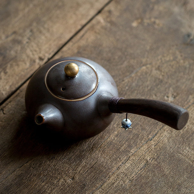 Stylish Ceramic Side Handle Mini Teapot - Perfect for Precise Pouring