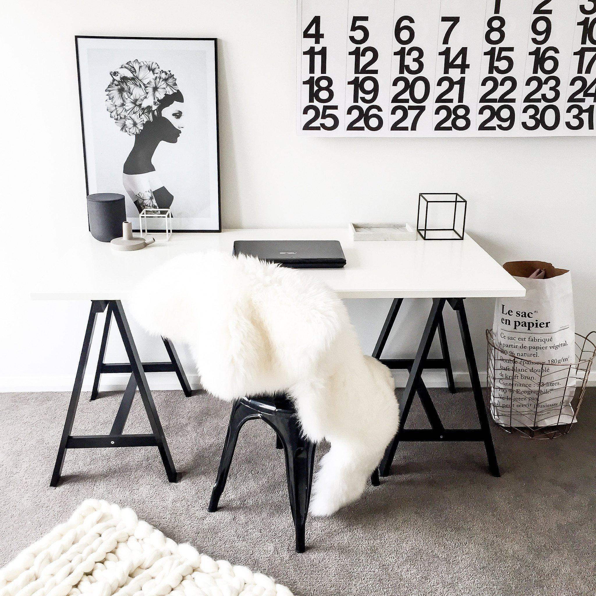 Super-Soft Sheepskin Faux Fur Rug