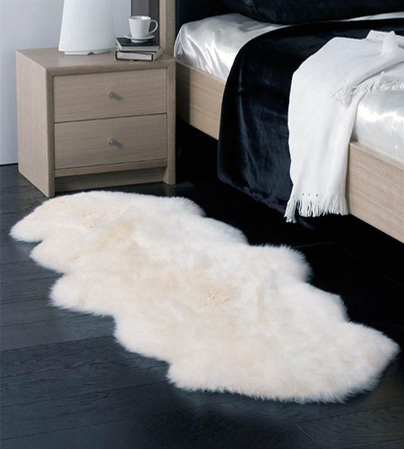 Super-Soft Sheepskin Faux Fur Rug