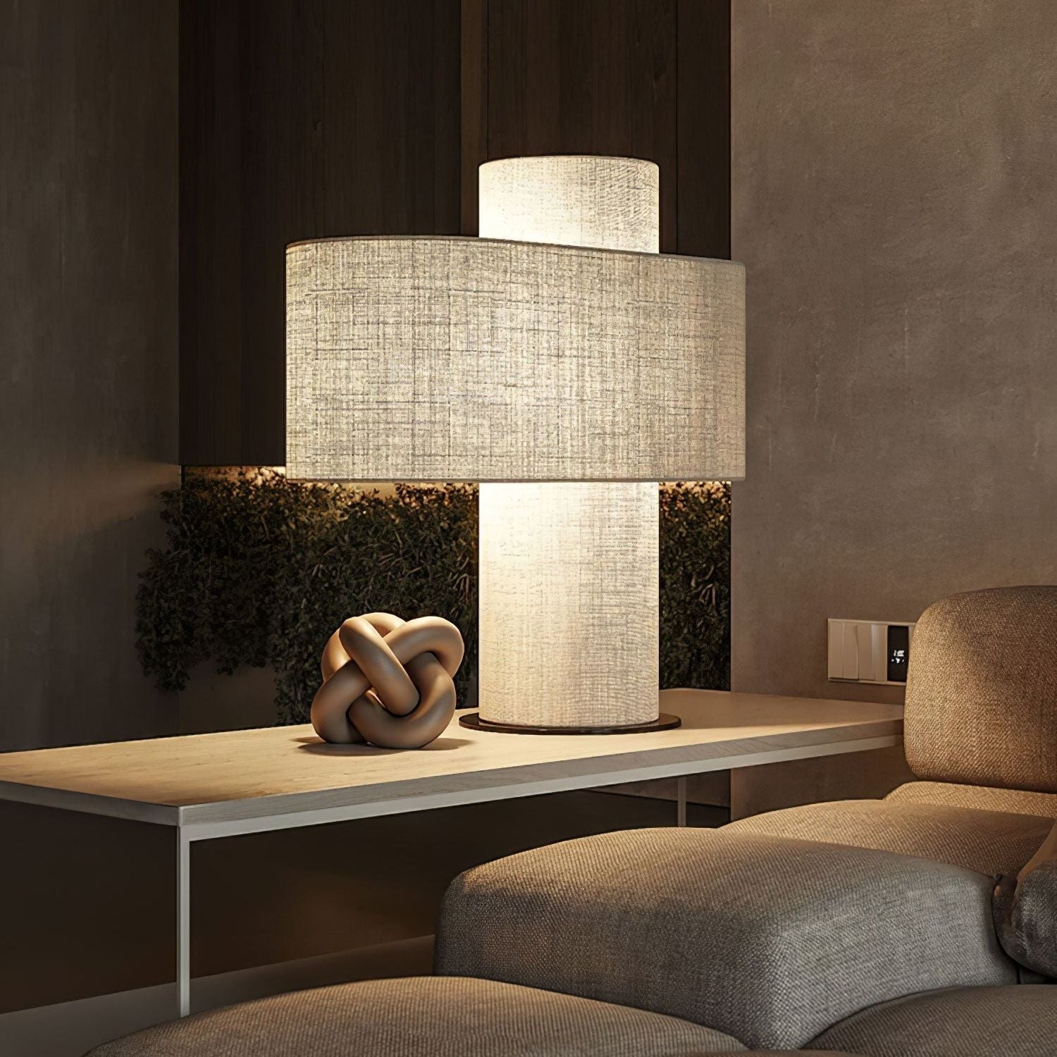 Xavi Glowing Table Lamp